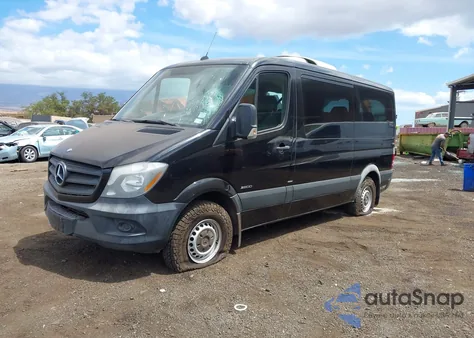 2015 Mercedes-Benz Sprinter 2500 Normal Roof z USA, uszkodzony, nr VIN WDZPE7DCXFP160352